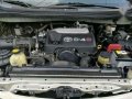 Toyota Innova V 2008-4