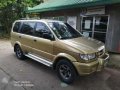 Very Well Kept Isuzu Crosswind Xuvi 2003 AT For Sale-0