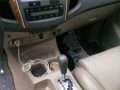 2011 Toyota Fortuner G AT White For Sale -2