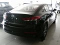 Hyundai Elantra 2017 for sale -3