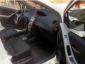 2013 Toyota Yaris 1.5 AT White HB For Sale -8