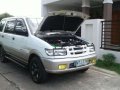 Isuzu Crosswind XTO 2.5 2001 AT White For Sale -4