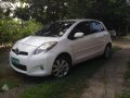 2013 Toyota Yaris 1.5 AT White HB For Sale -0