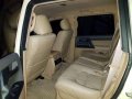 2014 Toyota Land Cruiser Bullet Proof Straight Armoring LC200 dubai lx-6