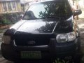 Ford Escape 4x4 2004 AT Black For Sale -0