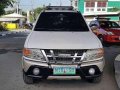 2010 Isuzu Crosswind Manual-0
