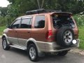 2005 Isuzu Crosswind XUV AT Lady Used-4