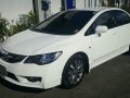For sale white Honda Civic 2009-1