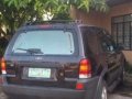 Ford Escape 4x4 2004 AT Black For Sale -4