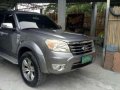 ford everest limited topoftheline 1stowner aquired-0