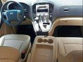 Almost brand new Hyundai Starex Diesel for sale -4