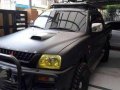 Mitsubishi Strada 2002 4WD 2.5 MT Gray For Sale -7