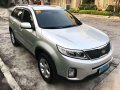 Fresh Like New 2013 Kia Sorento 2.2L AT For Sale-3