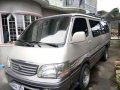 Toyota Super Grandia j 2002-1