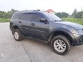 2011 mitsubishi montero sport gls-2