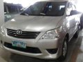 toyota innova e gas matic-0