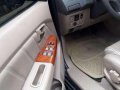 Toyota Fortuner 2010 G Variant-4