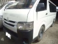 2014 Toyota Hiace Commuter MT DSL Pearl White (Axis Patrick)-1