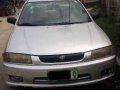 Mazda familia 97 manual-3