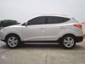 Hyundai Tucson Theta II 2013 MT Silver For Sale -3