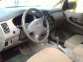 2006 Toyota Innova G. Matic Diesel-8