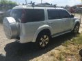 rush sale ford everest-2