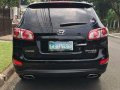 Well-maintained Hyundai Santa Fe 2010 A/T for sale-3