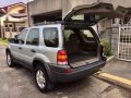 Ford Escape 2004-5