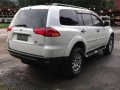 2009 mitsubishi montero gls-5