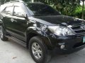 Toyota Fortuner VVTi 2006 AT Black For Sale -1