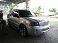 2000      Lincoln   Navigator-1