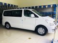 Brand New HYUNDAI Grand Starex with dual sunroof-0