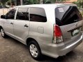 Toyota Innova 2010 Silver for sale-2