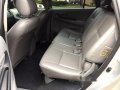 Toyota Innova 2010 Silver for sale-5