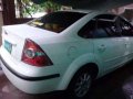 Ford Focus Sedan 2007 AT White For Sale -0