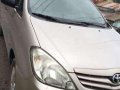 Well Maintained Toyota Innova Vvti E 2009 For Sale-2