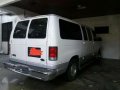 Good Running Condition 2000 Ford E-150 AT For Sale-2