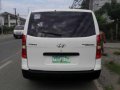 Smooth Engine 2011 Hyundai Grand Starex MT For Sale-5