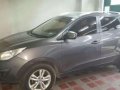Hyundai Tucson 2010 4x2 AT Gray For Sale -0