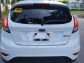 Ford Fiesta 2015 MT White HB For Sale -5