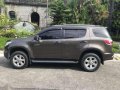 First Owned Chevrolet Trailblazer 2015 4x2 AT For Sale-2