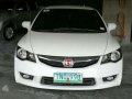 Honda Civic 2011 MT White Sedan For Sale -7