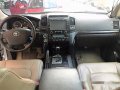 Well-kept Toyota Land Cruiser 2010 for sale-4