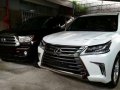 For sale 2017 Toyota Hiace like new-2