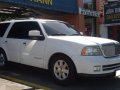 2005 Lincoln Navigator SUV white for sale -0