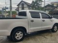 Good as new Toyota Hilux 2007 for sale-3