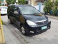 Toyota Innova G 2010 good as new for sale -1