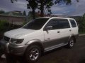 Isuzu Crosswind XUV 2002 MT White For Sale -11