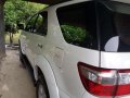 Toyota Fortuner 2010 4x2 AT White For Sale -3