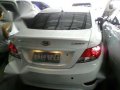 Hyundai Accent 1.4 MT White Sedan For Sale -2